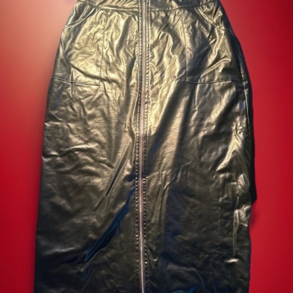 Women's PU Leather Maxi Skirt Fetish Skirt CD Sissy Size L V Stretchy - Picture 2 of 3